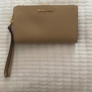 Michael Kors Double Zip Phone Wristlet Wallet